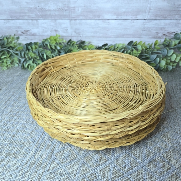 Vintage Wicker Rattan paper plate holders | set of 6 | 1970s boho - Picture 3 of 4